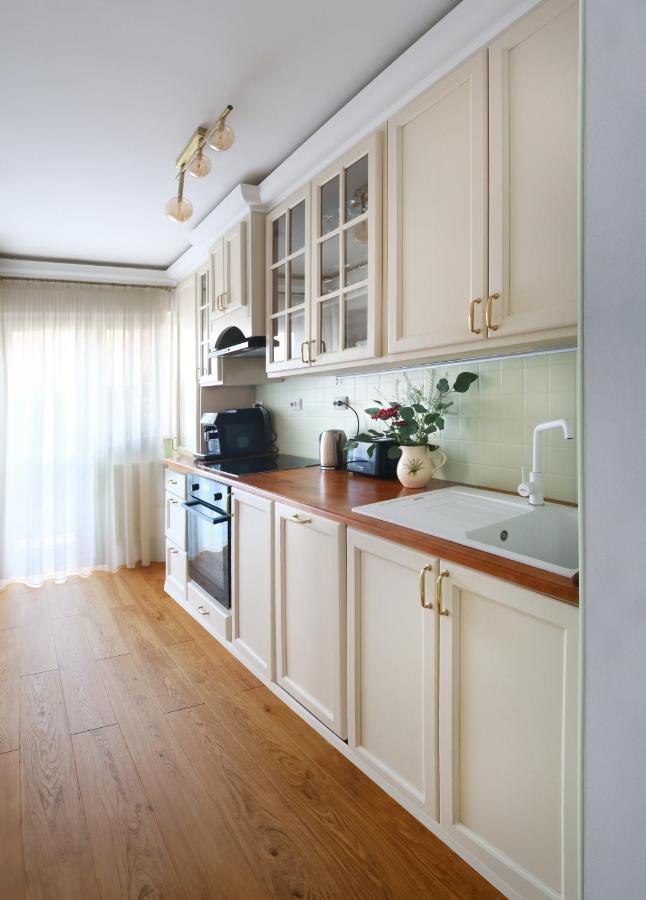 Premium Central Apartment Брашов Екстер'єр фото